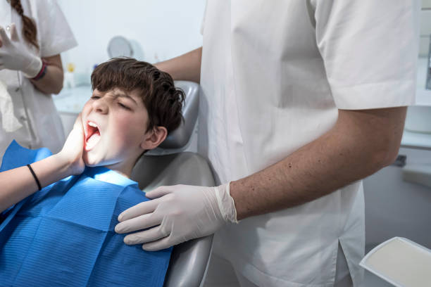 Best Emergency Treatment for Toothache in Port Barrington, IL